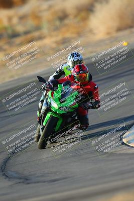 media/Oct-06-2024-Race Pace (Sun) [[d7d39ec7ad]]/1-Turn 10 (730am)/